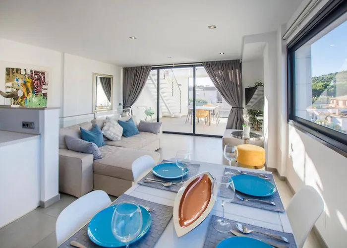 Apartament La Perla 10 *